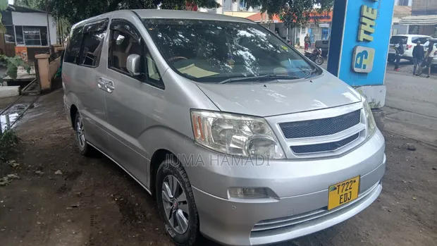 Toyota Alphard 2005 Silver - 1