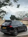 Volkswagen Tiguan 2019 Black - 3