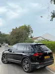 Volkswagen Tiguan 2019 Black - 4