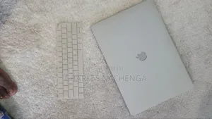 Apple MacBook Pro 2018 16GB RAM, 512GB SSD