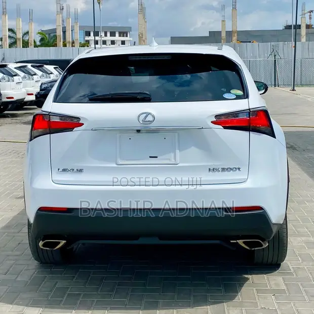 Lexus NX 200t AWD 2016 Pearl - 1