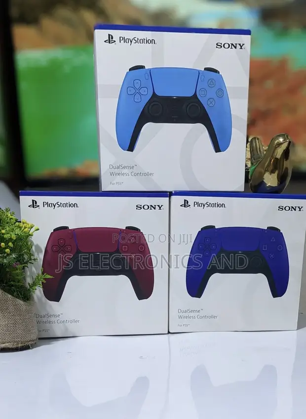 PlayStation 5 DualSense Wireless Controller - 1