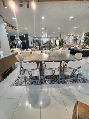 Zuo Modern Luxury Dining Set - 8 Seater