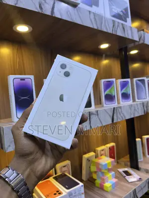 New Apple iPhone 13 256GB White