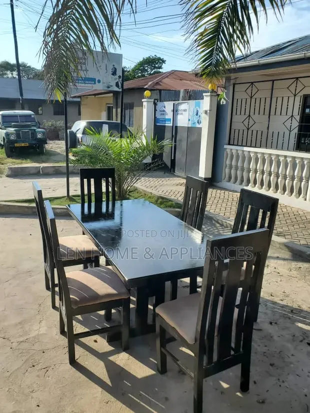 Dinning Table Set - Nyeusi, Watu 6 - 1