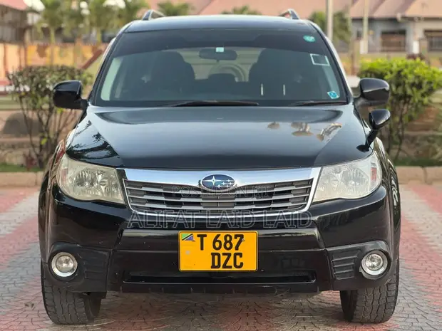 Subaru Forester 2009 Black - 1