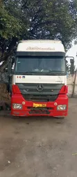 Mercedes-Benz Actros Tractor Unit - 1