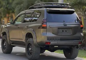 Toyota Land Cruiser Prado TXL 2014 Gray
