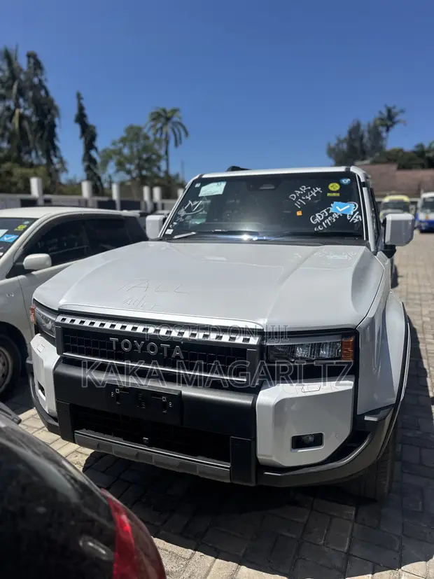 New Toyota Land Cruiser Prado 250 VX 2025 - 1