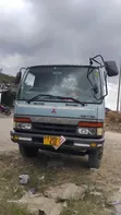 Mitsubishi Fuso Crane Truck - 2