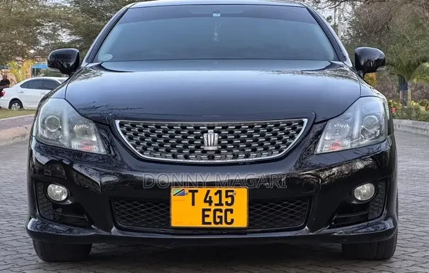 Toyota Crown 2009 Black - 1
