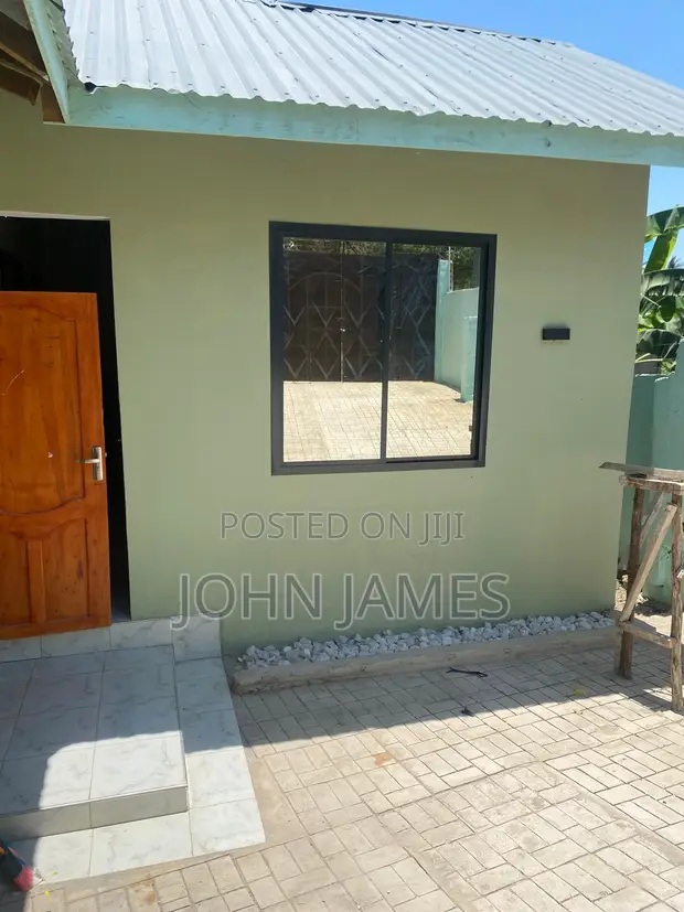 1 Bedroom House for Rent in Triple G, Goba - 1