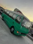 Mitsubishi Fuso Canter Bus 2007 Green - 2