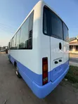 Nissan Civilian 2003 Nyeupe - 4