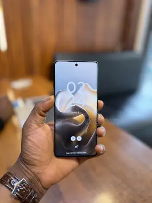 Motorola Edge 60 Pro 256GB Kijivu