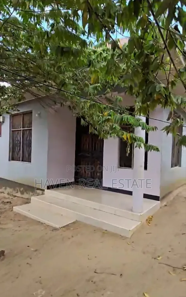 3 Bedroom House for Sale in Goba - 1