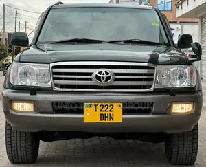 Toyota Land Cruiser VX 2005 Kijani