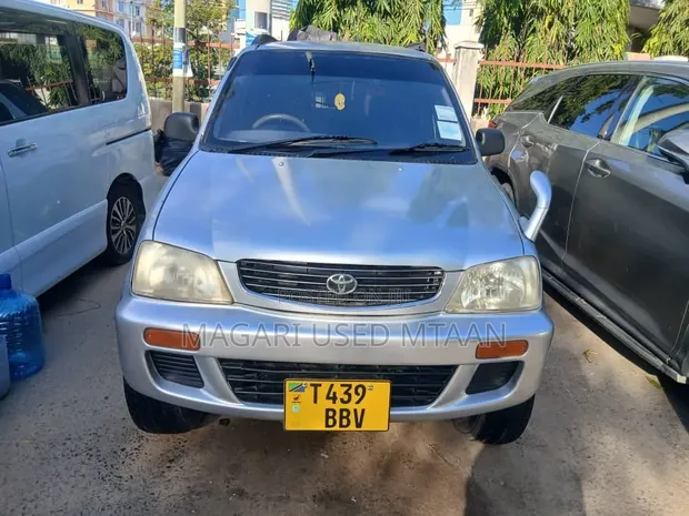 Toyota Cami 2003 Silver - 1