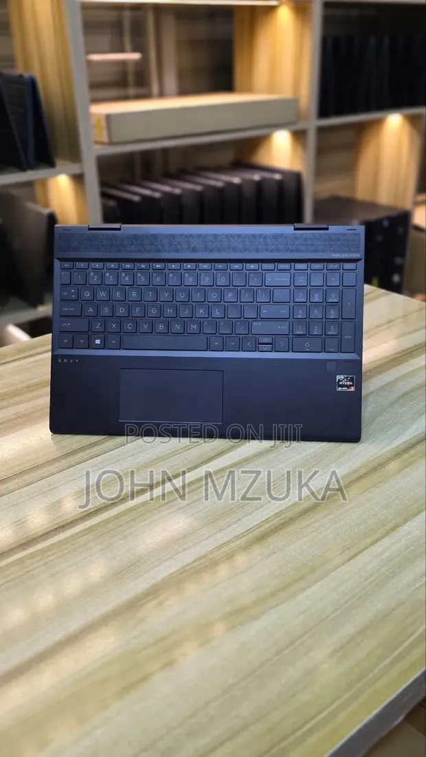Laptop HP Envy x360 15-cp0013nr - 8GB RAM, 512GB SSD - 1