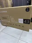 Solarmax 43" Smart Double Glass TV - 2