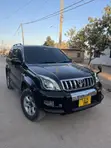 Toyota Land Cruiser 2005 Nyeusi - 1