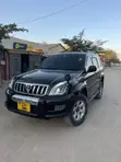 Toyota Land Cruiser 2005 Nyeusi - 3