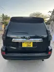Toyota Land Cruiser 2005 Nyeusi - 4