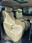 Toyota Alphard 2.5 Petrol AWD 2017 Nyeusi - 5