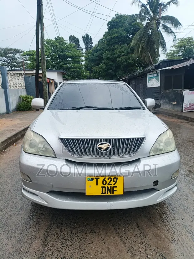Toyota Harrier 2005 Nyeupe - 1
