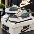 Nike Classic Sneakers - Men's Leather - 3