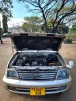 Toyota Land Cruiser Prado 2004 Nyeupe - 4