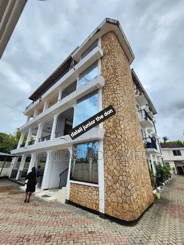 4 Bedroom Apartment for Rent in Mikocheni - 1