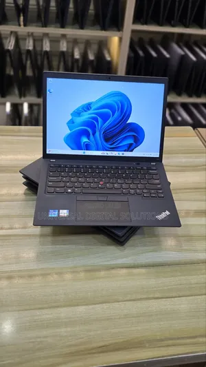 Laptopi ya Lenovo ThinkPad X13 Gen 2 - 16GB RAM, 256GB SSD