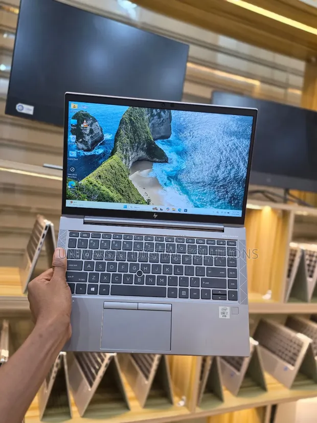 HP ZBook Firefly 14 G7 Laptop - Core i7, 16GB RAM, 256GB SSD - 1