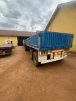 Shacman M3000 6x4 Lori lenye Trela la Axle 3 - 4