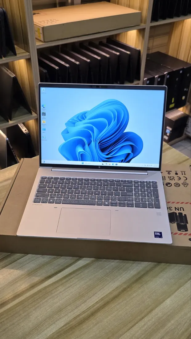New HP EliteBook 8 G1i Laptop: Intel Core Ultra 7, 16GB RAM, 512GB SSD - 1