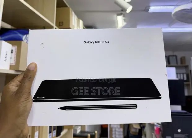 New Samsung Galaxy Tab S11 5G 256GB White - 1