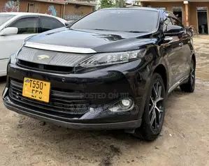 Toyota Harrier 2.0 SUV 2016 Black