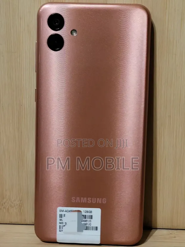 Samsung Galaxy A04 128GB Orange - 1