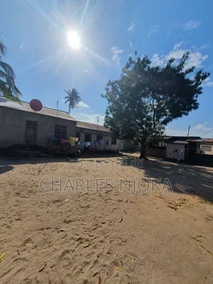 8 Bedroom House for Sale in Chama, Ukonga