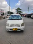 Toyota IST 2004 White - 2