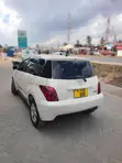 Toyota IST 2004 White - 5