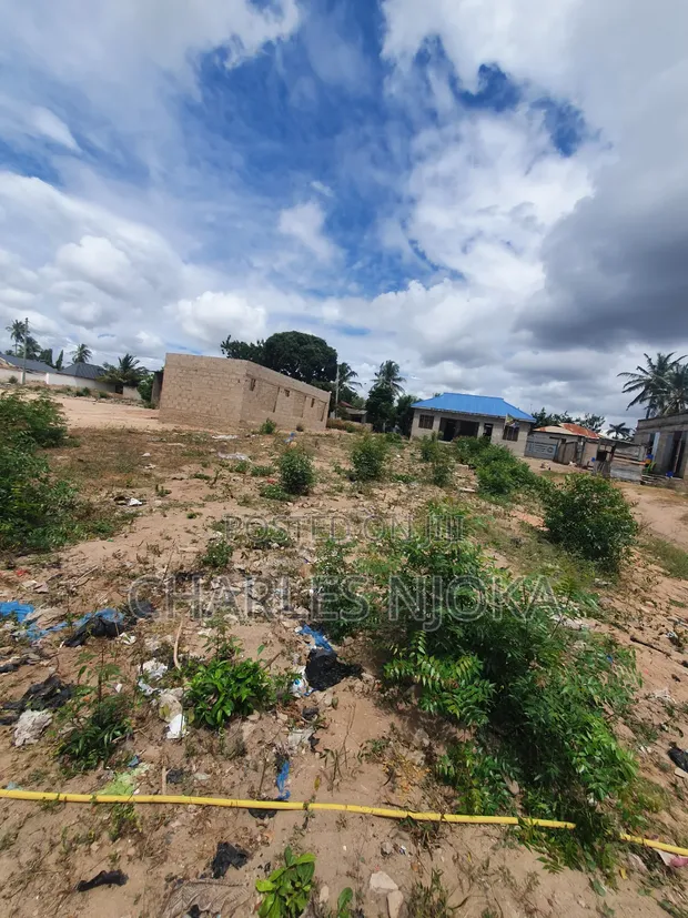 Two Plots for Sale, 400sqm Each, Ukonga - 1