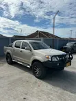 Toyota Hilux Vigo 2008 Silver - 1
