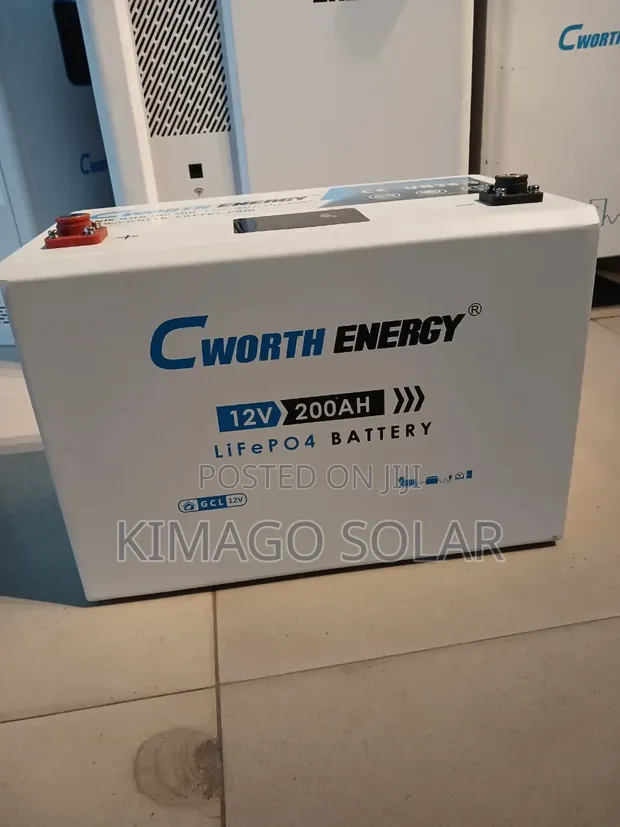 Betri ya LiFePO4 200Ah 12.8V yenye Display kwa Solar - 1