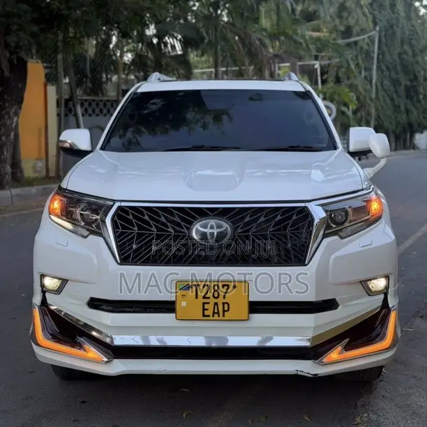 Toyota Land Cruiser Prado 2.7 2019 White - 1