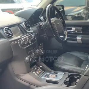 Land Rover Discovery 2013 Gray