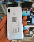 Samsung Galaxy A40 64GB White - 2