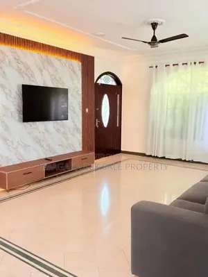 Furnished 3-Bedroom House for Rent in Oyster Bay