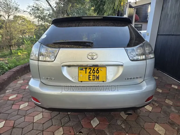 Toyota Harrier 2007 Silver - 1